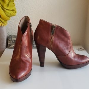 New Frye Harlow campus bootie